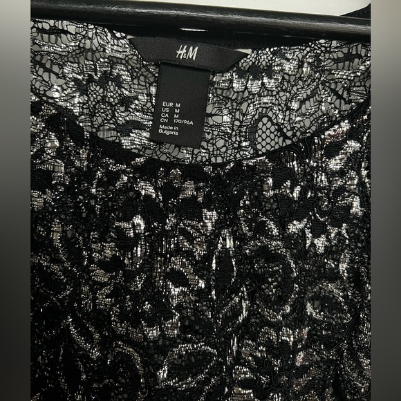 H&M lace top - Picture 2 of 3